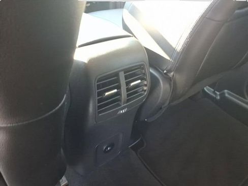 Used 2026 Ford Escape Platinum w/ Premium Technology Package image 10