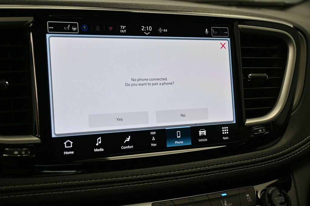 New 2027 Chrysler Pacifica Limited w/ Family Tech Group FWD image 24