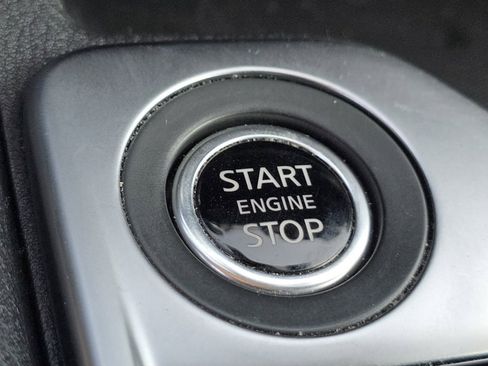 Used 2024 Nissan Sentra SR w/ Trunk Package image 36