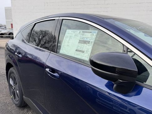 New 2025 Nissan Murano SL image 6