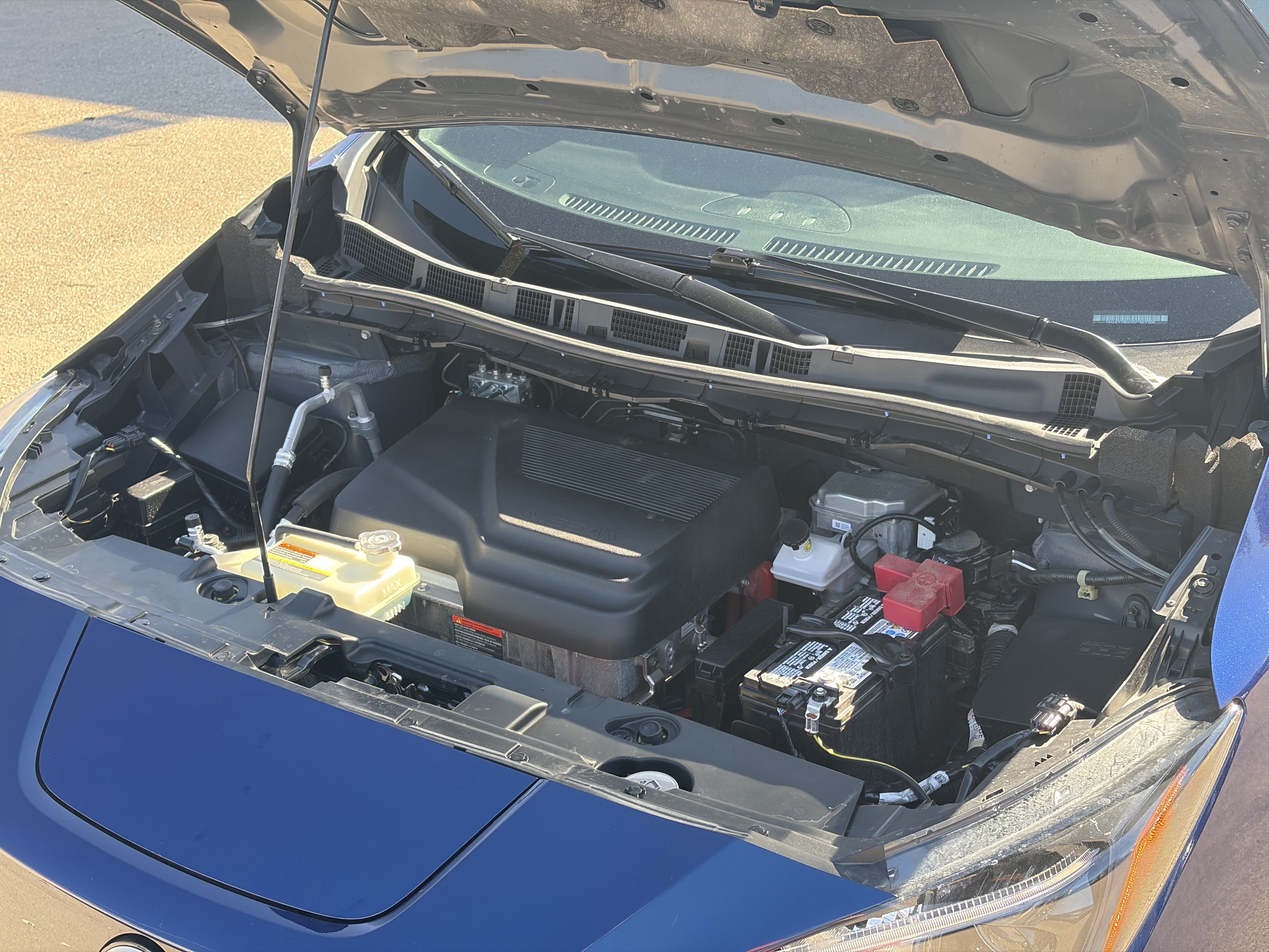 Used 2025 Nissan Leaf S FWD image 24