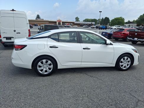 Used 2024 Nissan Sentra S FWD image 7