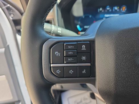 Used 2025 Ford F250 Lariat w/ Lariat Ultimate Package AWD/4WD image 27
