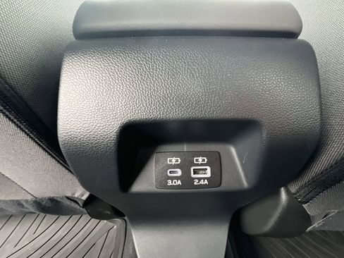 Certified 2025 Subaru Crosstrek 2.0i Premium image 21