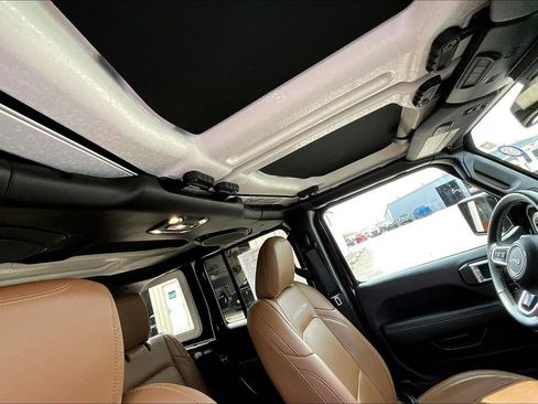 Certified 2020 Jeep Wrangler Unlimited Rubicon image 31