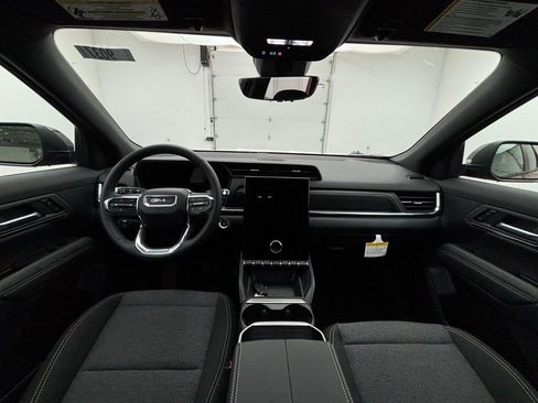 New 2026 GMC Terrain Elevation w/ Technology Package II image 2