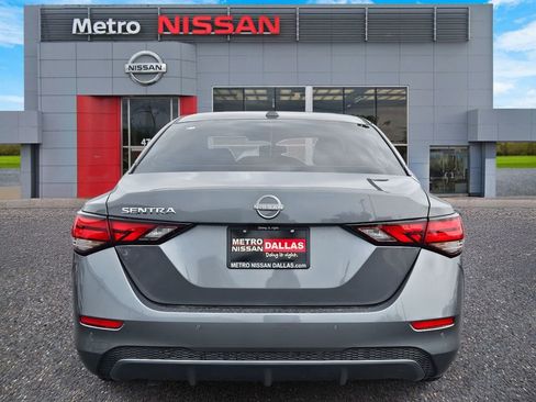 Certified 2025 Nissan Sentra SV w/ Trunk Package image 4