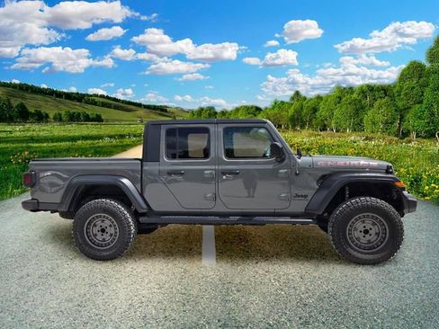 Certified 2020 Jeep Gladiator Sport w/ Quick Order Package 24S AWD/4WD image 7