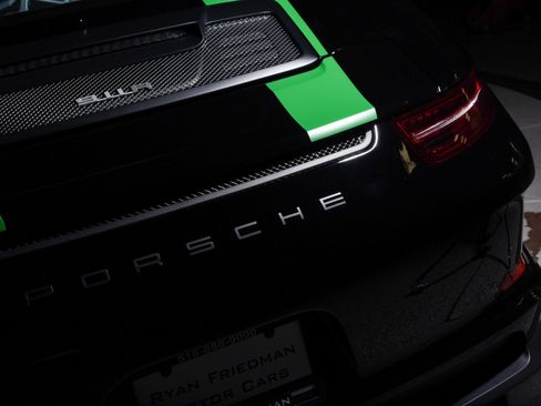 Used 2016 Porsche 911 R RWD image 12