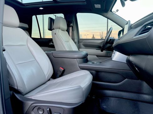 Used 2021 GMC Yukon SLT w/ SLT Luxury Plus Package AWD/4WD image 22