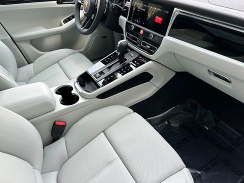 New 2026 Porsche Macan S AWD/4WD image 17
