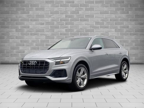 Used 2022 Audi Q8 Premium image 1