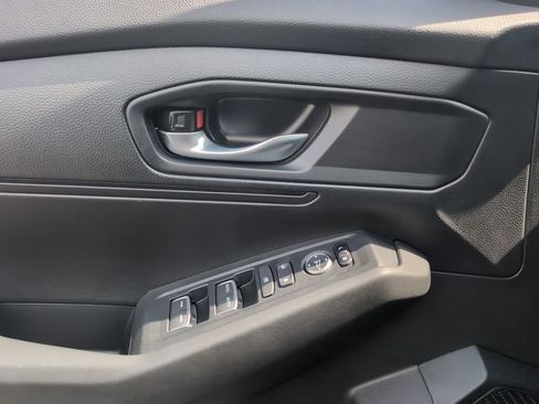 Certified 2025 Honda Accord LX image 26