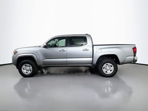 Used 2023 Toyota Tacoma SR5 RWD image 6