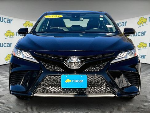 Used 2020 Toyota Camry XSE image 2