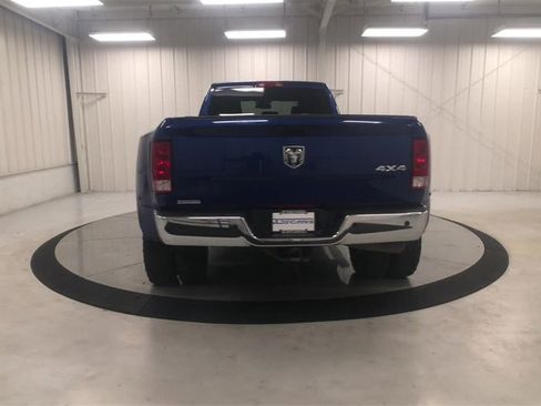 Used 2018 RAM 3500 Tradesman w/ Chrome Appearance Group image 7