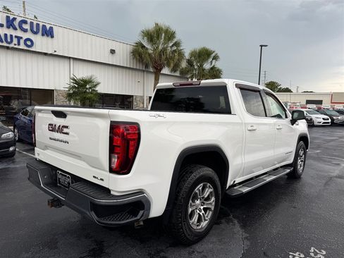Used 2020 GMC Sierra 1500 SLE w/ SLE Value Package AWD/4WD image 8