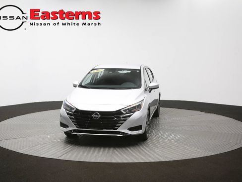 Used 2025 Nissan Versa SV FWD image 52