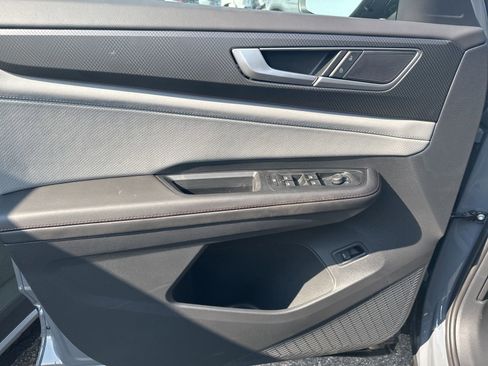 New 2026 Volkswagen Atlas Peak Edition image 10