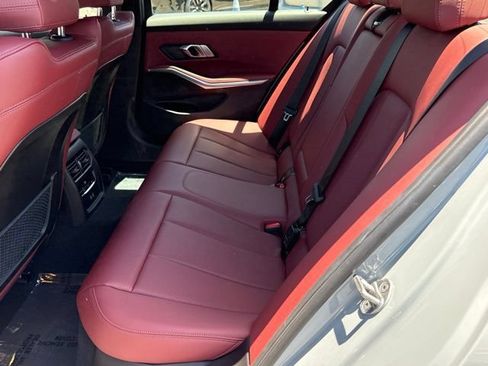 Used 2023 BMW 330i Sedan w/ M Sport Package RWD image 31