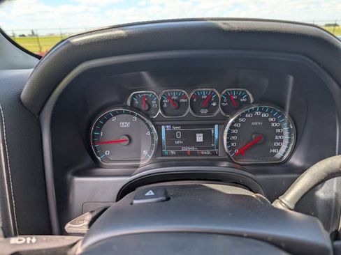 Used 2018 Chevrolet Silverado 2500 High Country w/ Duramax Plus Package AWD/4WD image 14