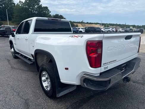 Certified 2024 Chevrolet Silverado 3500 LT w/ Convenience Package AWD/4WD image 8