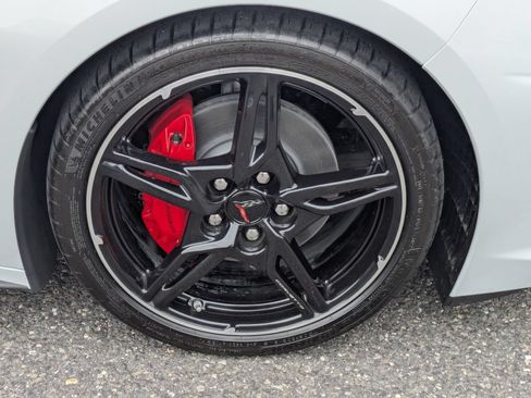 Used 2023 Chevrolet Corvette Stingray Premium Cpe w/ Battery Protection Package RWD image 27