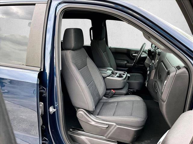 Used 2023 Chevrolet Silverado 1500 Custom RWD image 9
