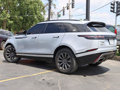 Used 2018 Land Rover Range Rover Velar R-Dynamic SE image 10