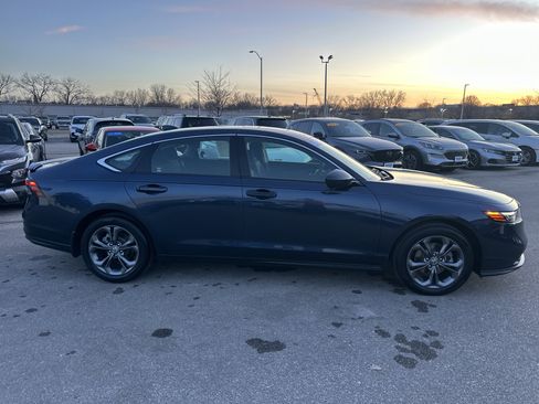 Certified 2024 Honda Accord EX image 3