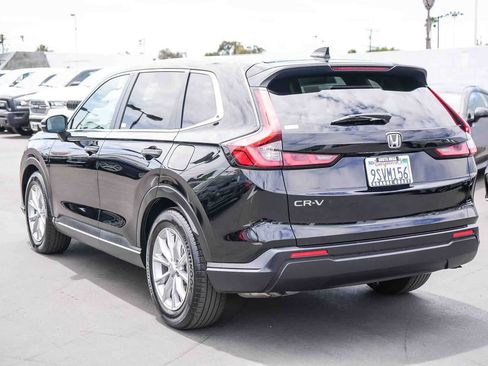 Used 2025 Honda CR-V EX image 8