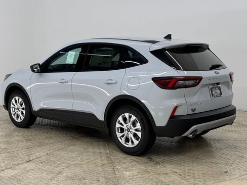 New 2026 Ford Escape Active image 3