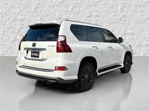 Used 2021 Lexus GX 460 Premium image 3