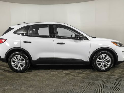 Used 2021 Ford Escape S image 12