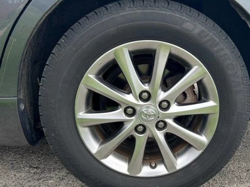 Used 2010 Toyota Camry Hybrid image 15