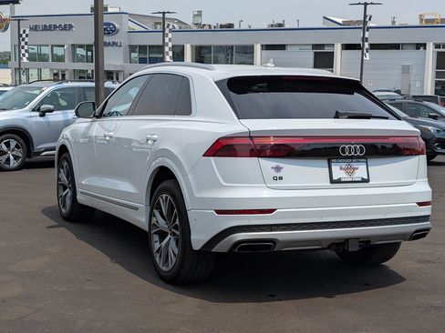 Used 2024 Audi Q8 Premium Plus AWD/4WD image 5