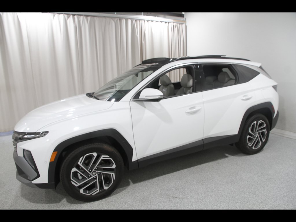 Certified 2026 Hyundai Tucson Limited AWD/4WD image 3