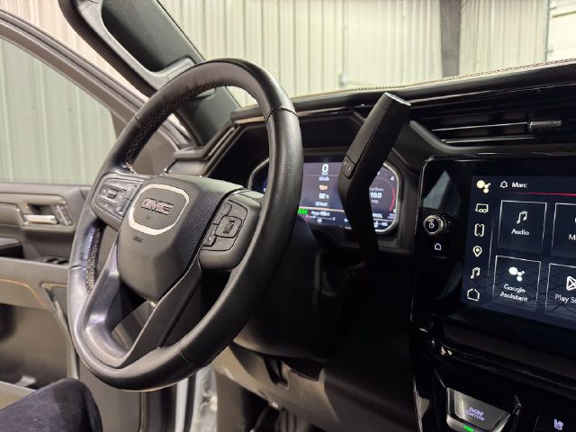 Used 2024 GMC Sierra 2500 AT4 w/ Technology Package AWD/4WD image 13