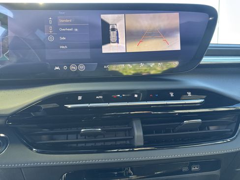 New 2026 Buick Enclave Avenir w/ Super Cruise Package image 24