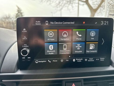 Certified 2025 Honda Pilot Touring image 30