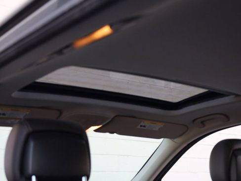 Used 2012 Mercedes-Benz GL 450 4MATIC image 19