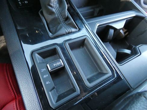 Used 2025 Toyota Tundra SR image 68