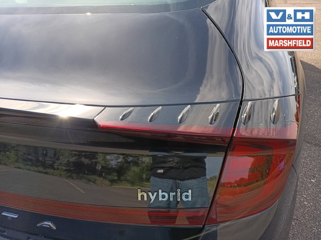 Used 2023 Hyundai Sonata Limited w/ Cargo Package FWD image 6