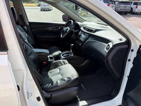 Used 2016 Nissan Rogue SL w/ SL Premium Package AWD/4WD image 8