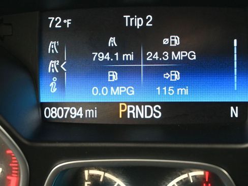 Used 2017 Ford Escape S image 26