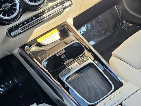New 2026 Mercedes-Benz GLB 250 4MATIC image 33