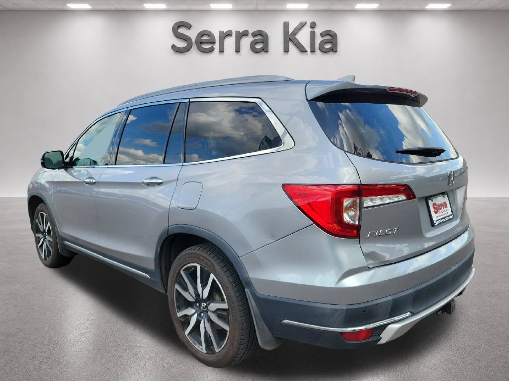 Used 2021 Honda Pilot Touring image 3