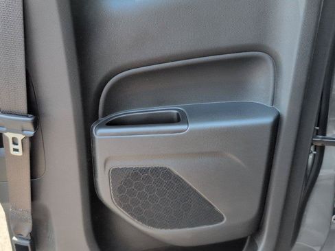 Used 2022 Chevrolet Colorado LT w/ Fleet Safety Package RWD image 36