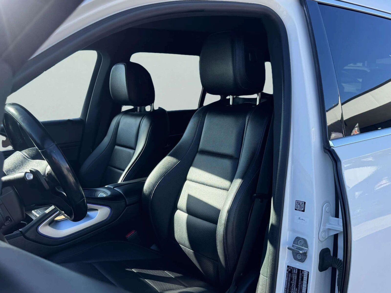 Used 2020 Mercedes-Benz GLS 450 4MATIC image 19