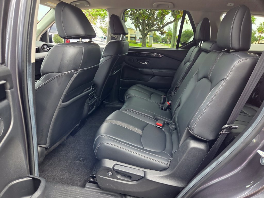 Certified 2024 Honda Pilot EX-L image 10